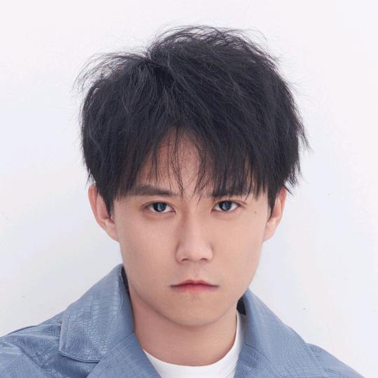 摄影师朱立耶