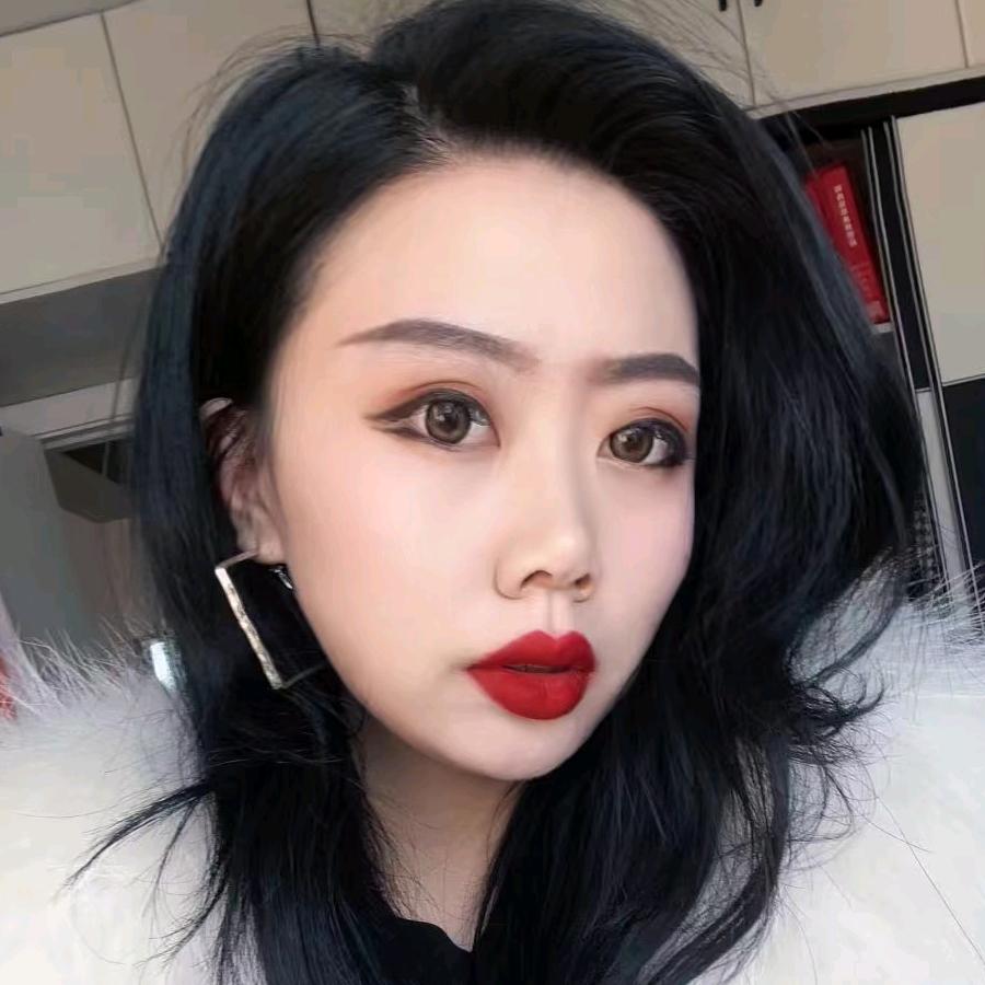 胖而美时尚大码女装