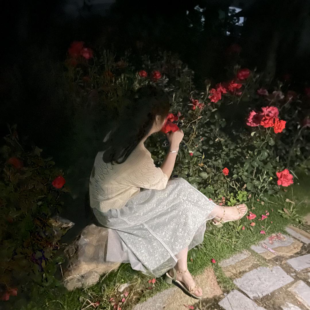 花萃美集（泸定店）