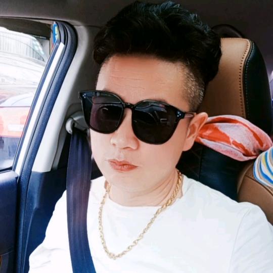 ((龙哥))注塑机对外加工