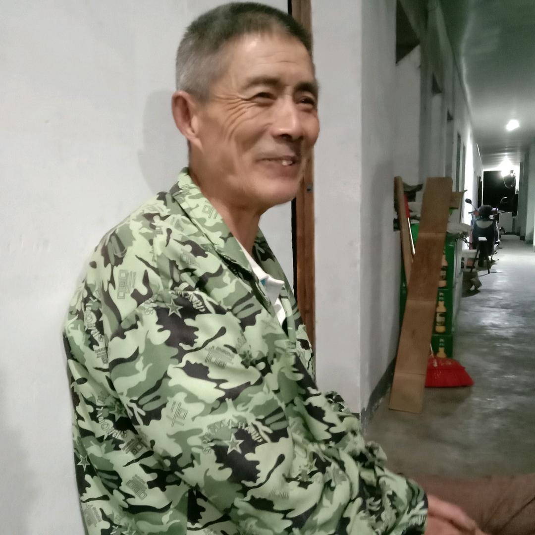 老董