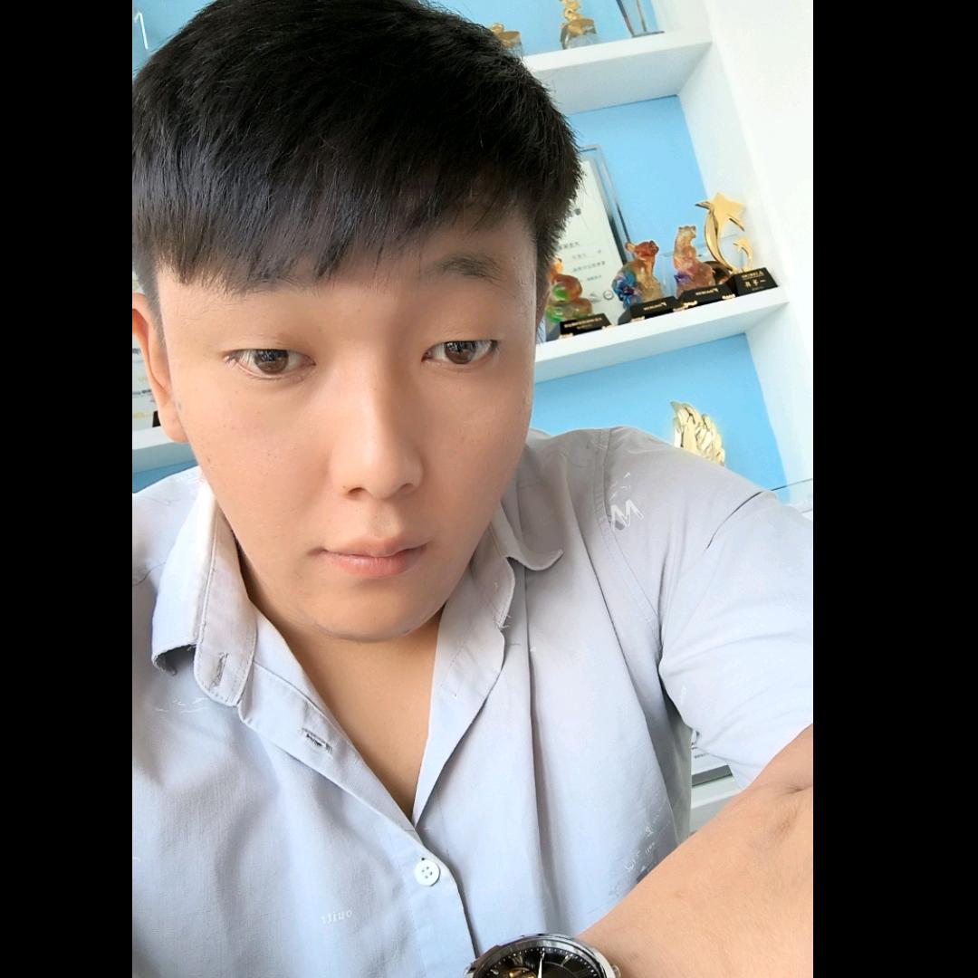 卖电器的小屁孩