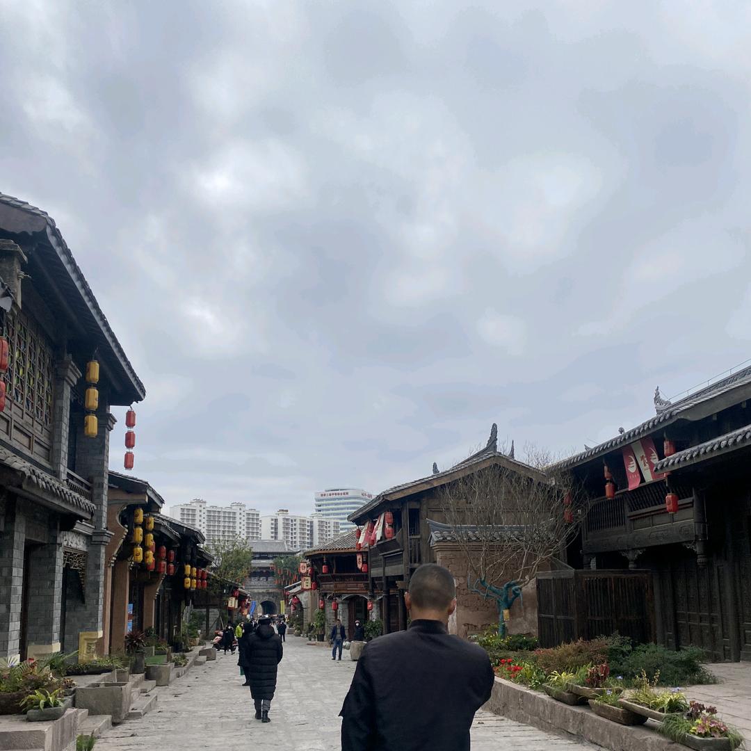 吉能子拉