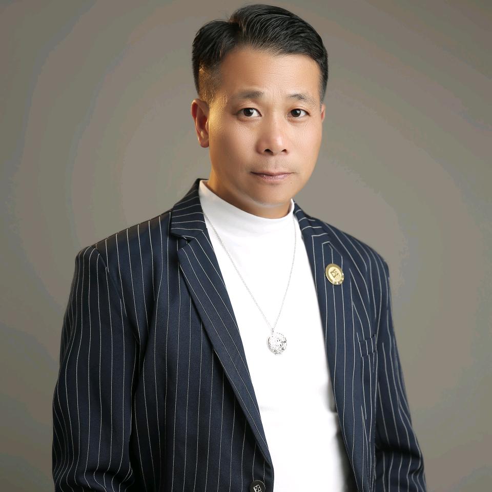 艺文哥🎤🎸🎬🌸🧧🔥