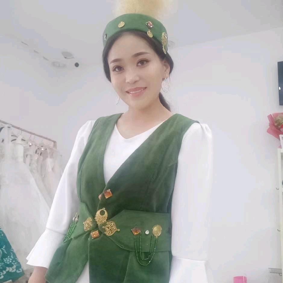 江俄丽