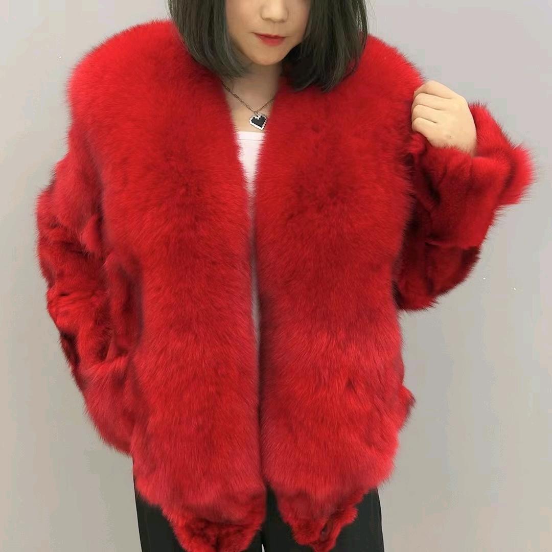 宸汐轻奢服装店