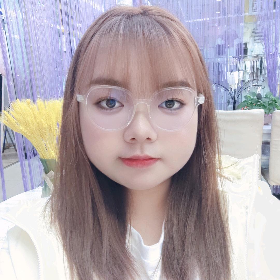 隆盛达购物广场三楼慕颜美甲工作室-招学员