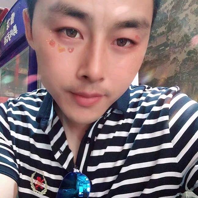 江哥董你的❤️