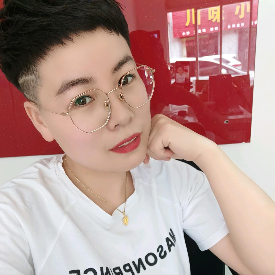 王王碎冰~