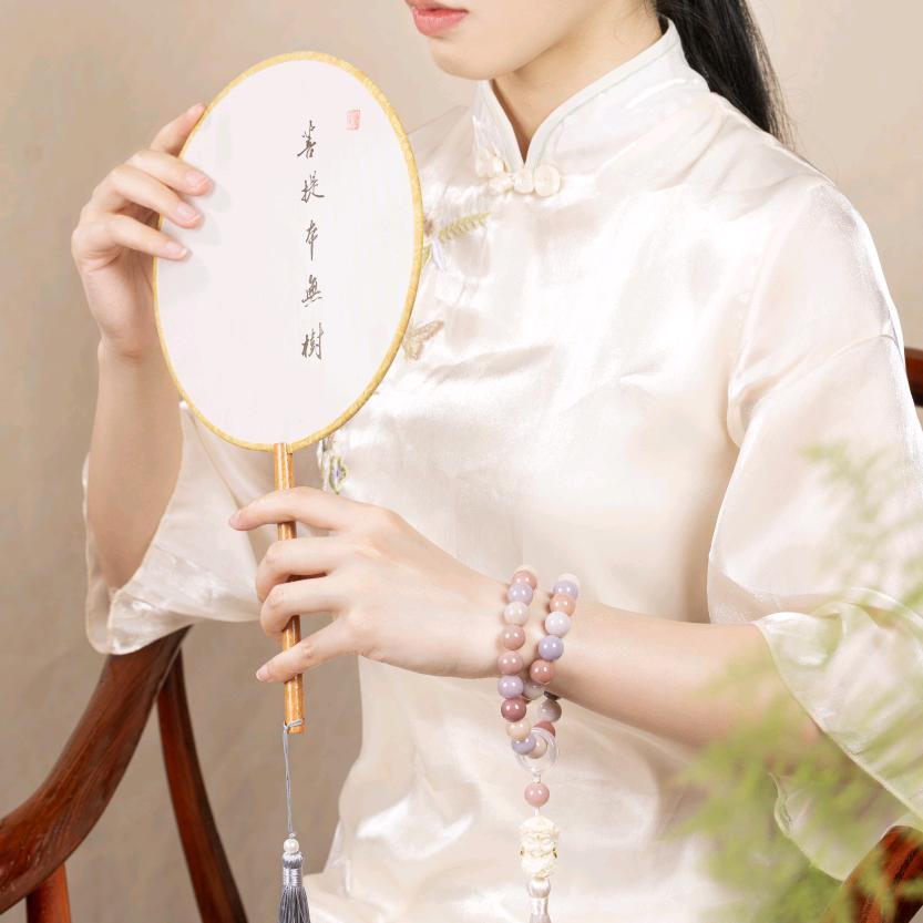 饰念珠宝