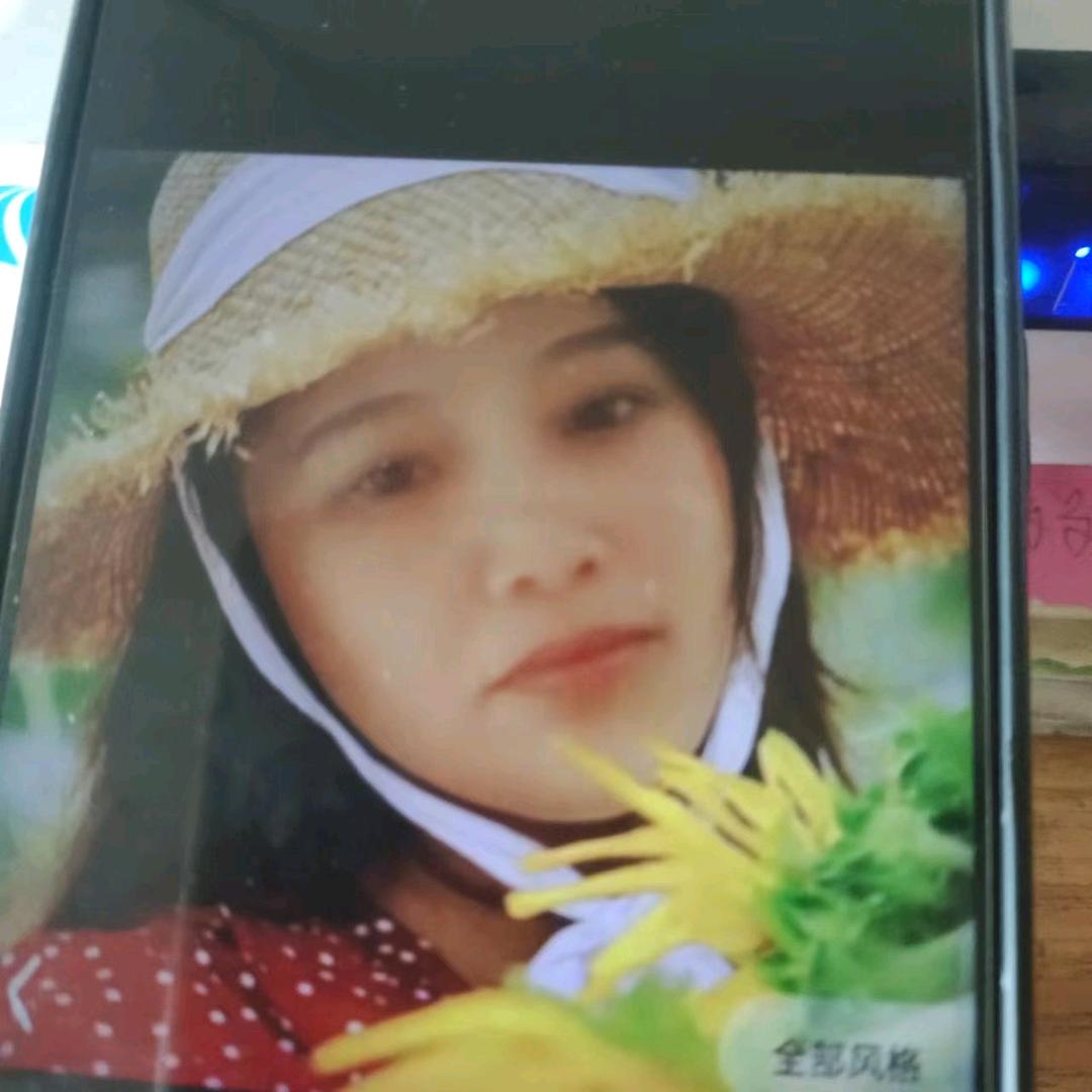苗心.