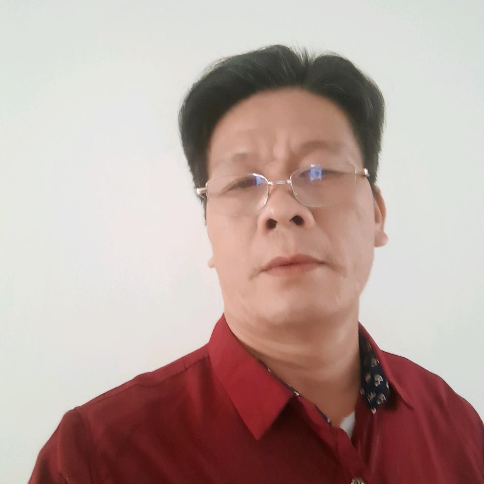 ╭(╯傲立风雪╰)╮