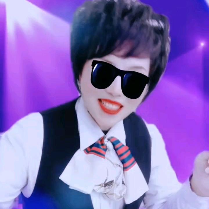 战哥哥小号大号早上6点56分开播