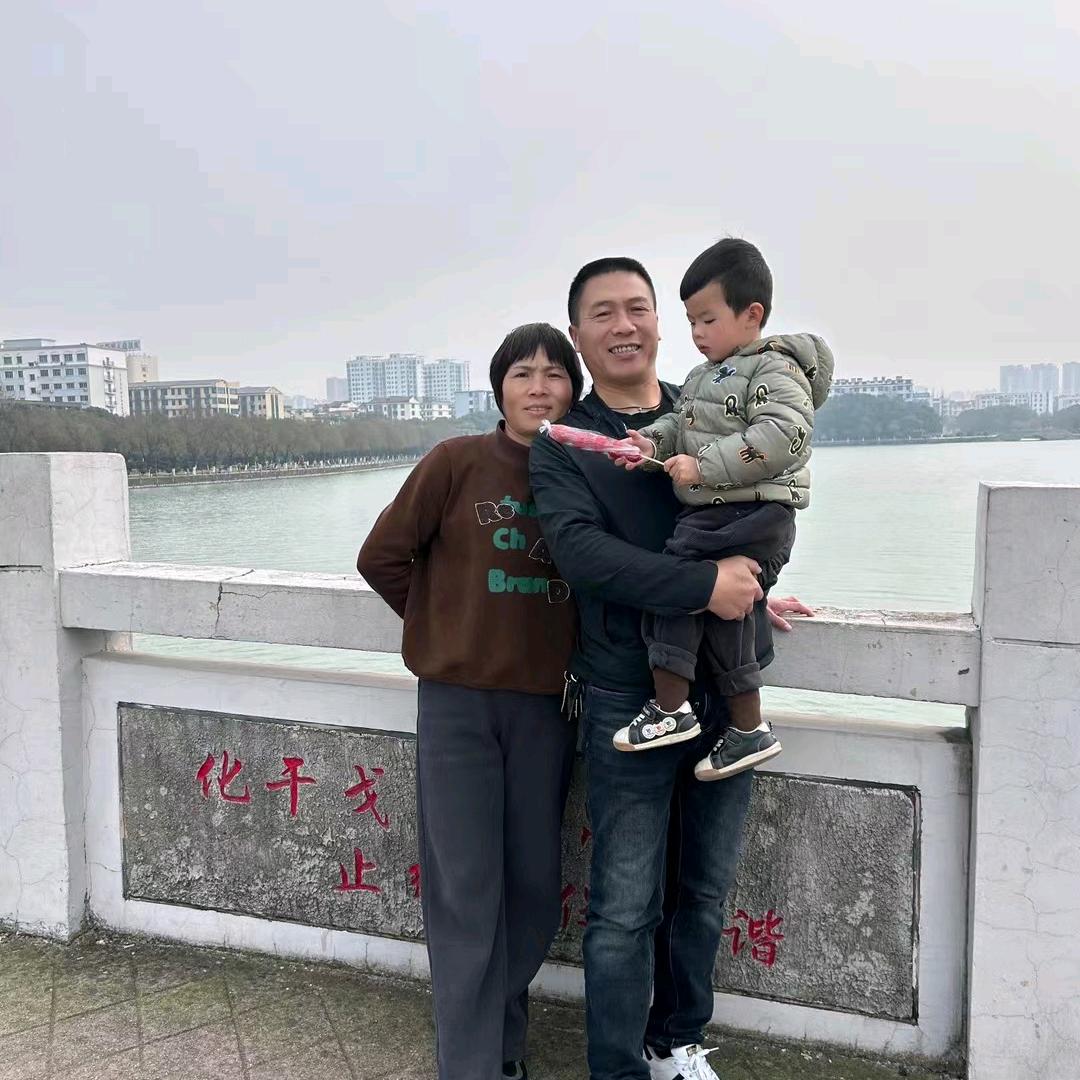 龙行天下