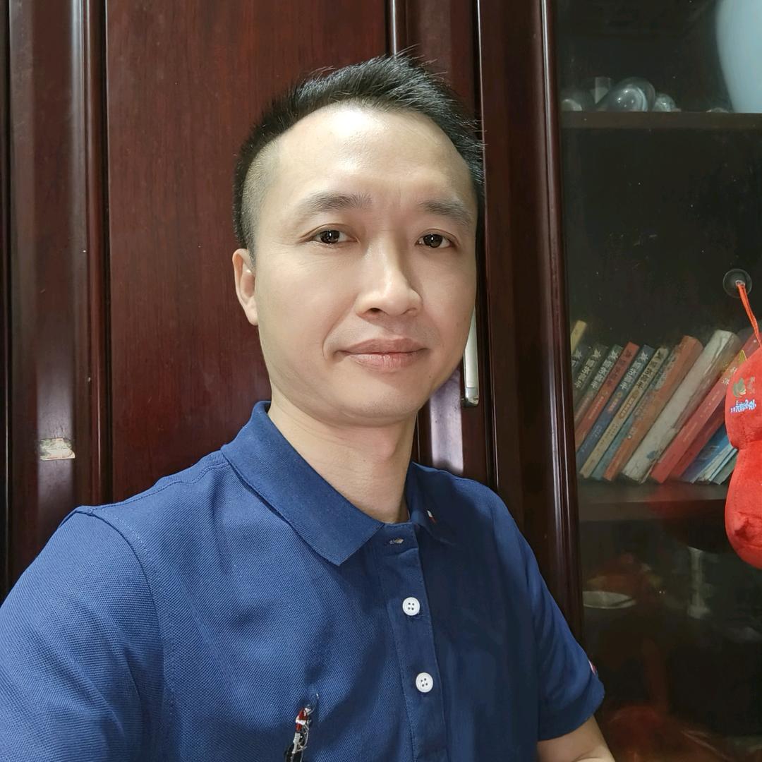 鑫福太阳能柱头灯，壁灯，草坪灯景观灯