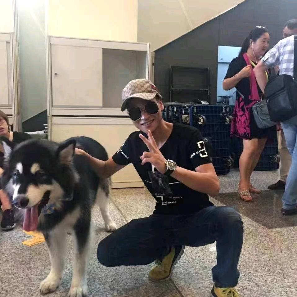 康康