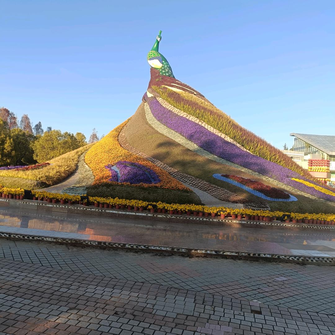 李