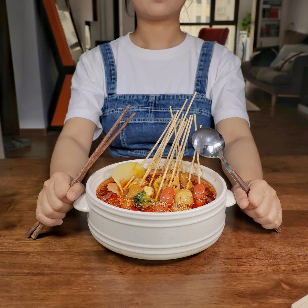 懒小姐吃饱饱