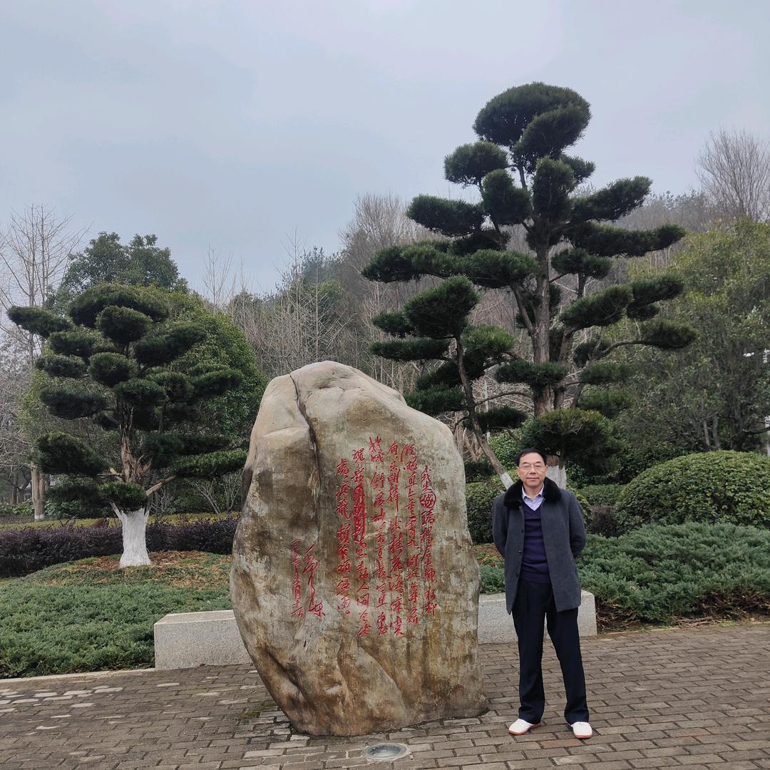潜海
