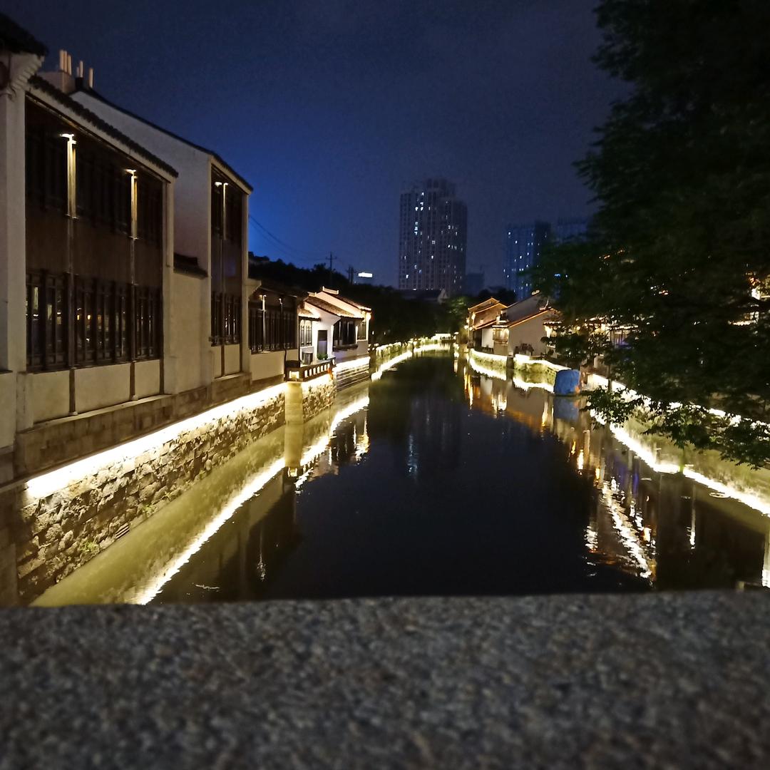 小朱