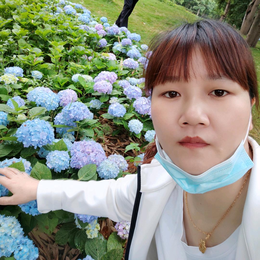 带刺的玫瑰🌹