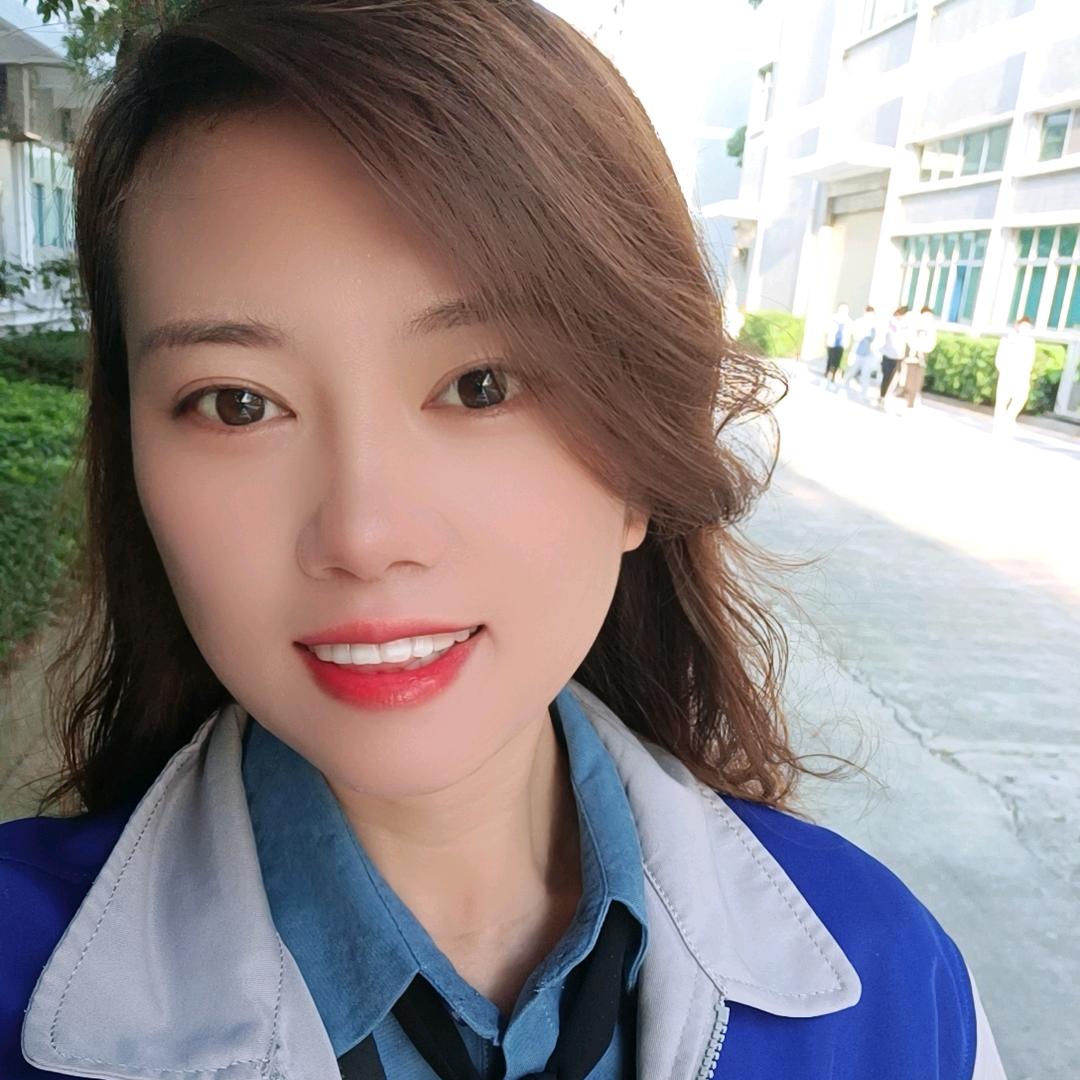 山沟里的妞