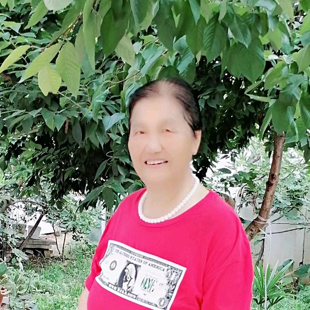书香奶奶:（中午1点10分开播）