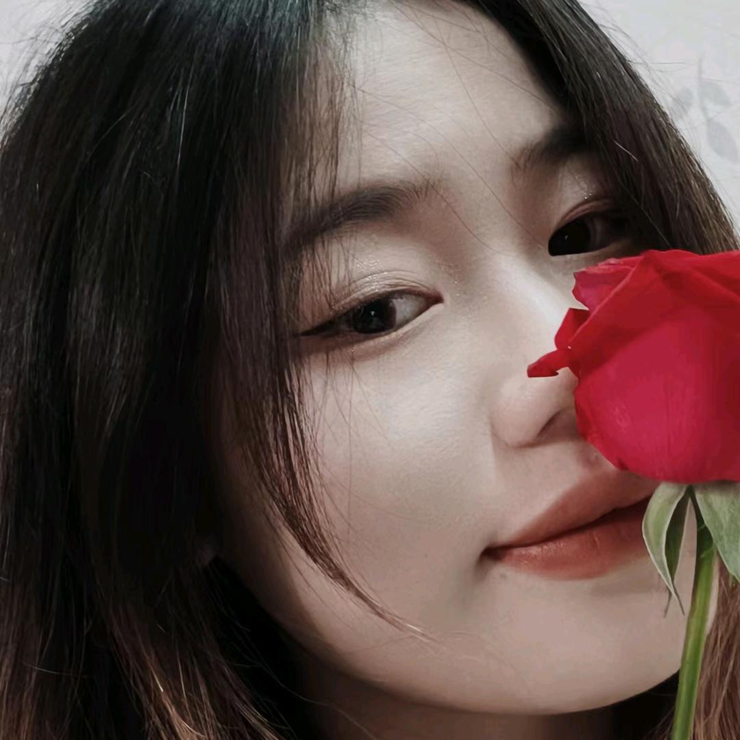 晴空范里，，，拒绝私聊