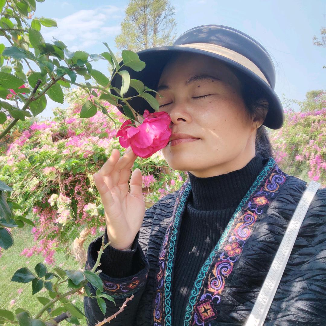 彩彩在云南农村