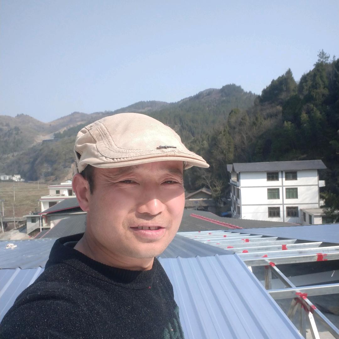 乌罗邱江钢构，彩瓦批发