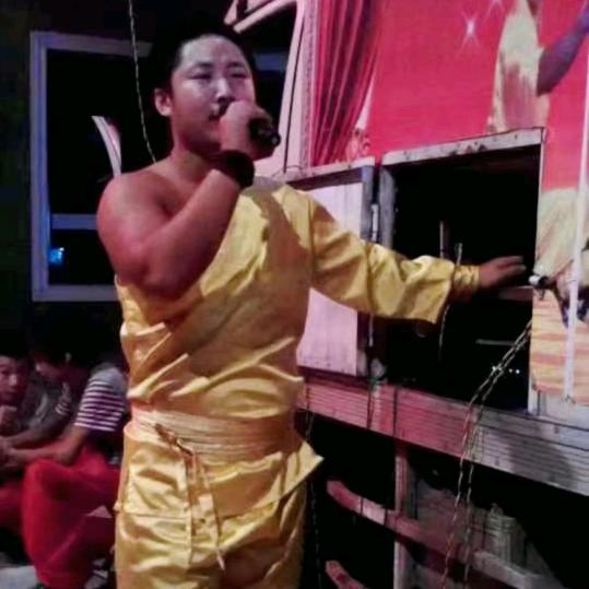 山东杂技演出✔王福力