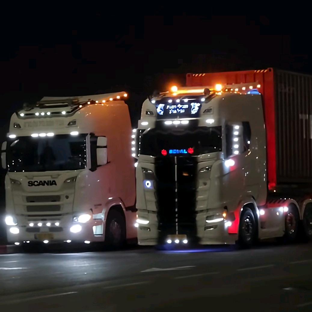 90後卡车小鹏鹏