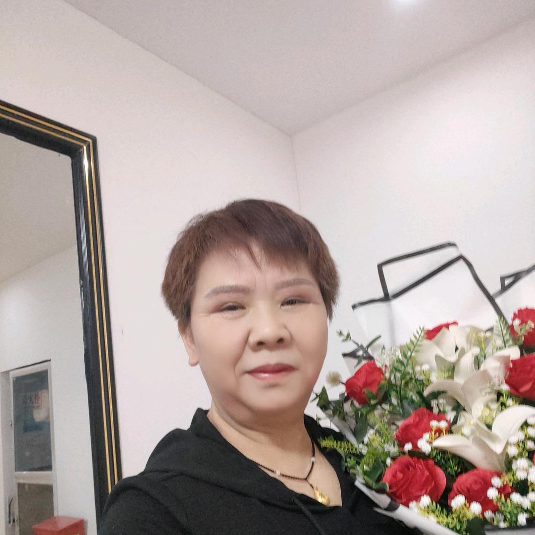 刘丽