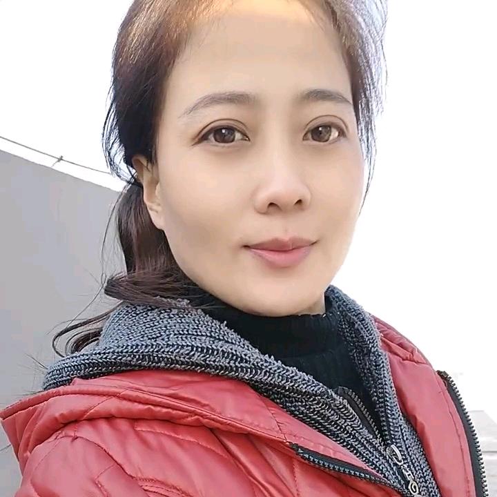 阿妹一个人