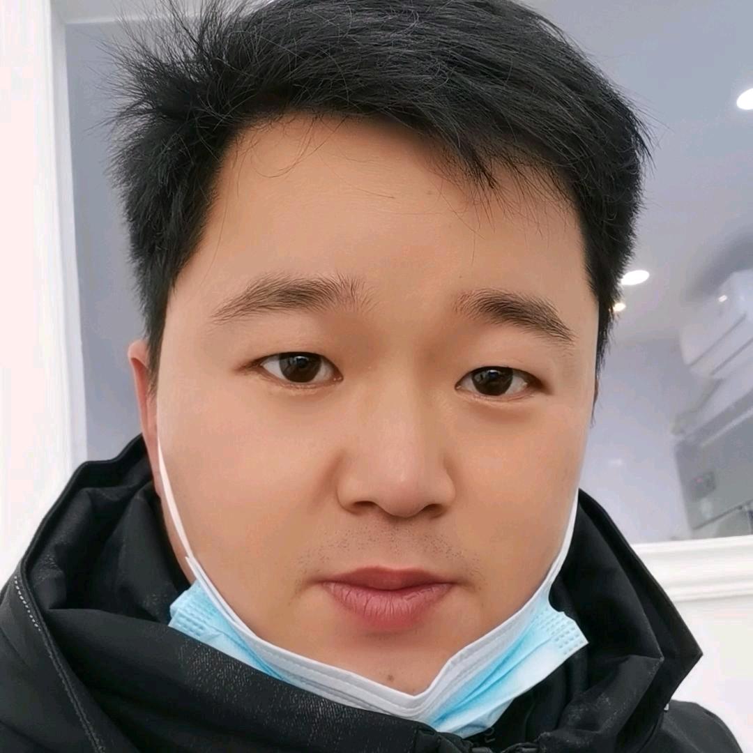 铁板牛排意面，芝士热狗棒