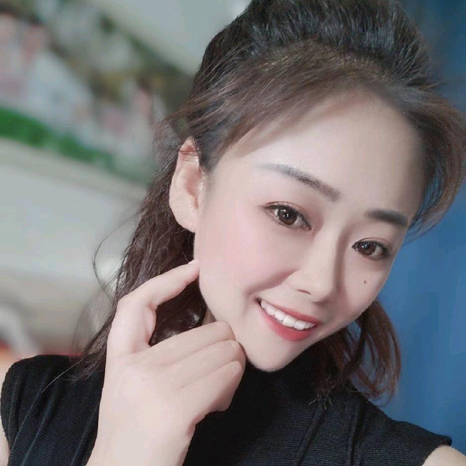 @玲