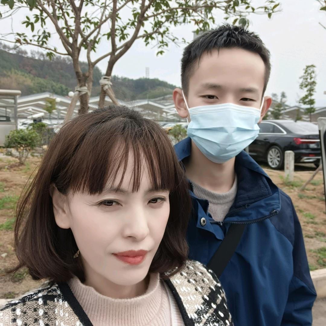 符晖艳