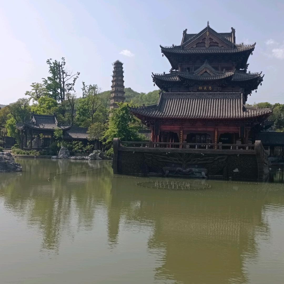 往事随风便是晴天