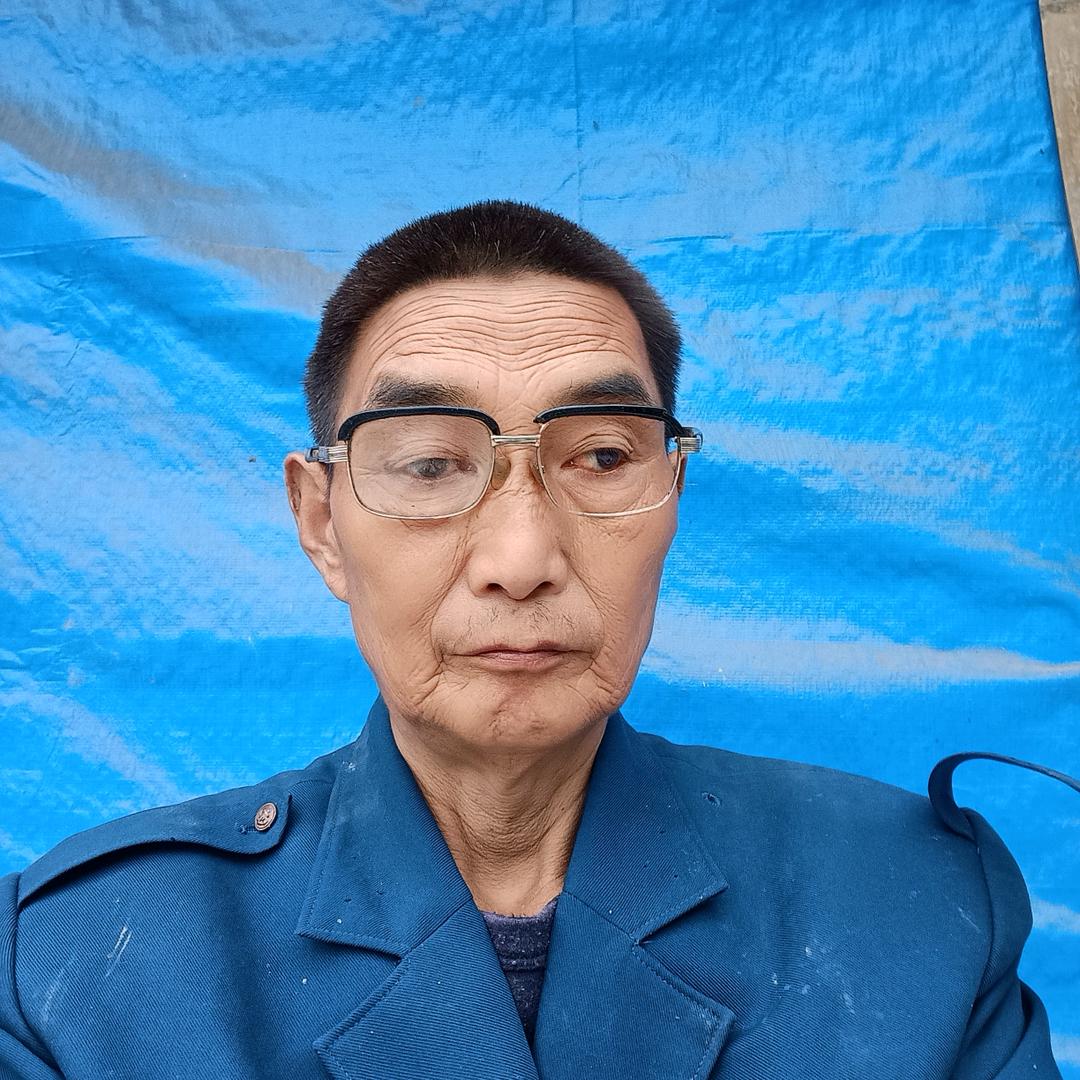 侯国友❤️农村老人
