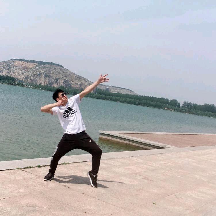 宾宾有李