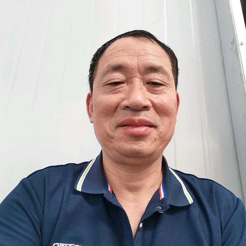 潇洒59912