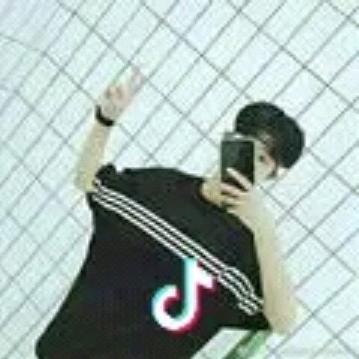 苏洋（狗咬咬狗）