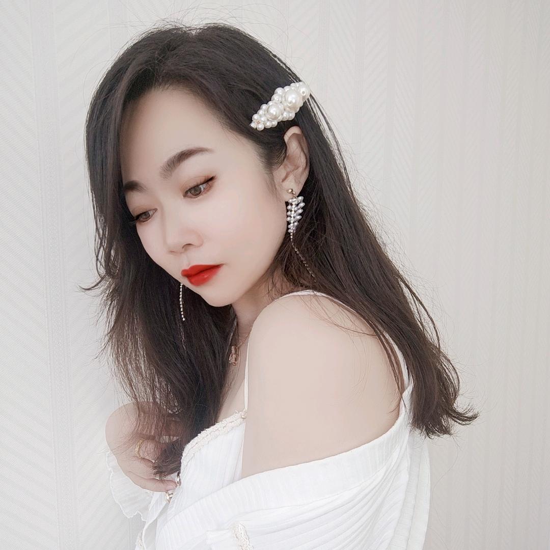 ℒℴѵℯ初心❤️(卖内衣的小姐姐)