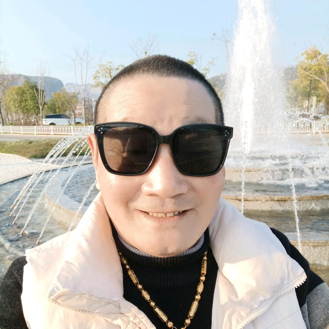 有缘来相遇（雅平服装店）