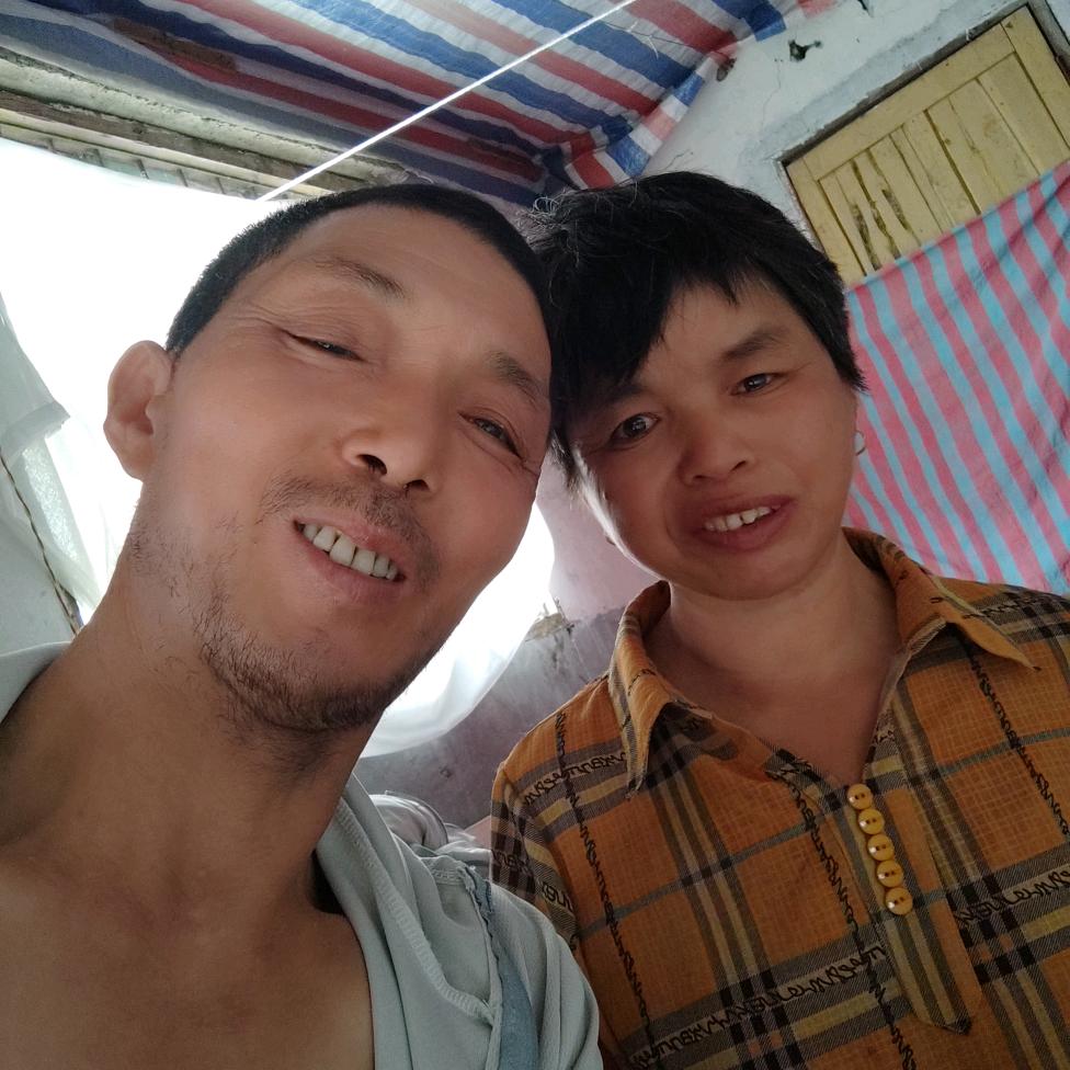 倪哥🎤吴妹助农