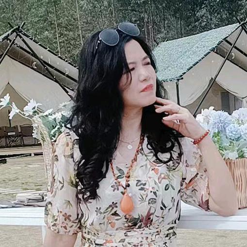 福清红星美凯龙盼盼木门黄姐