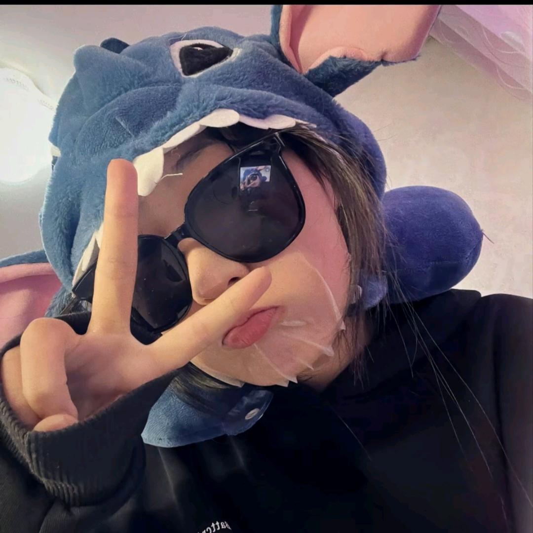 སྒྲོན་ love💕