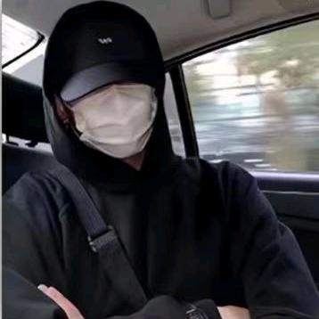 山水永不相逢……