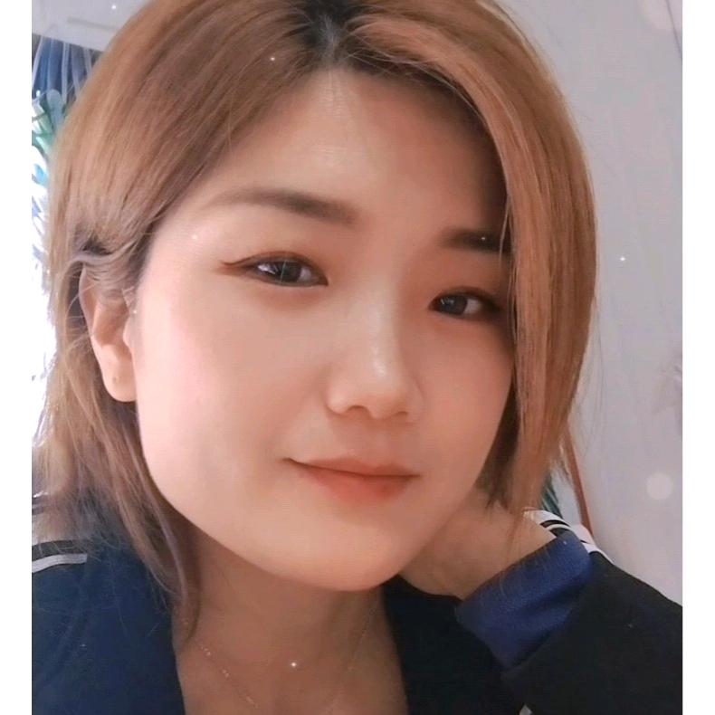小店老板娘
