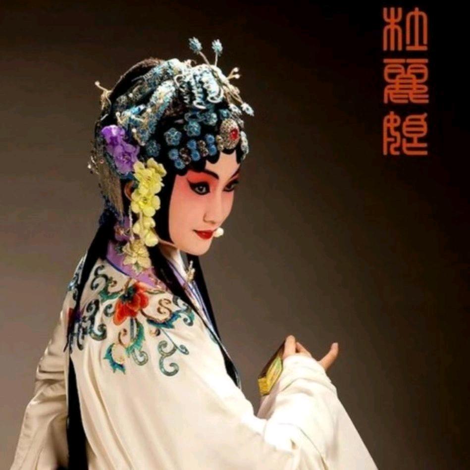 💍《凹凸曼》🉐💯